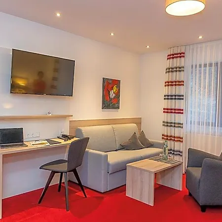 Hotell Eyachperle 2*